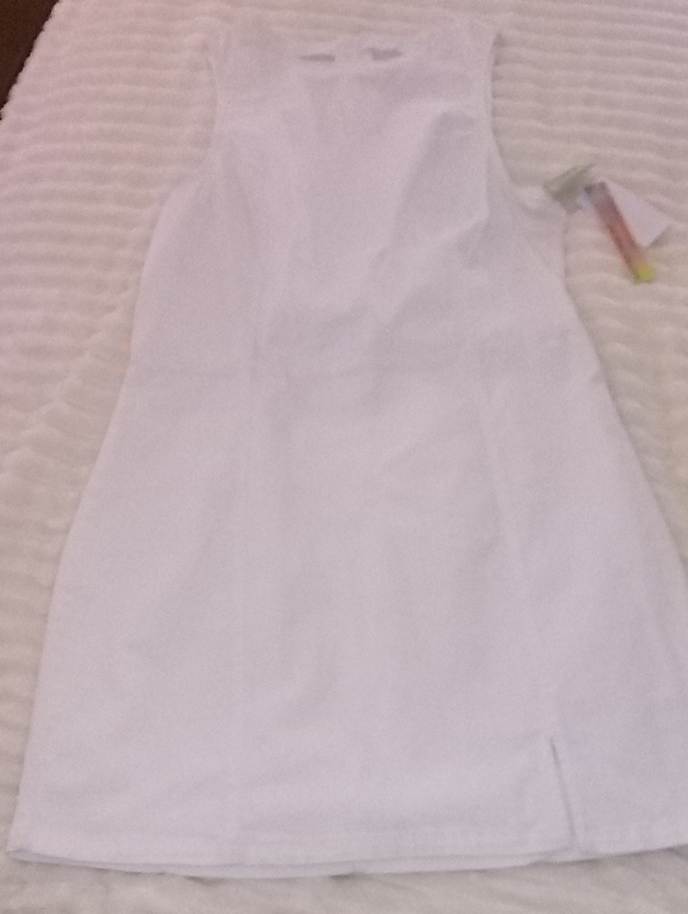 Tinseltown White Graphic Tag Tee